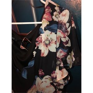 Long black follower print dress. (Alyx 3x)